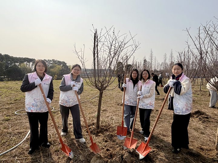 舐め犯し3波多野结衣